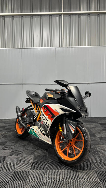 KTM RC390 AÑO 2016