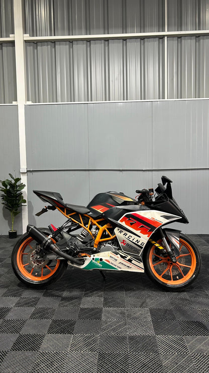 KTM RC390 AÑO 2016